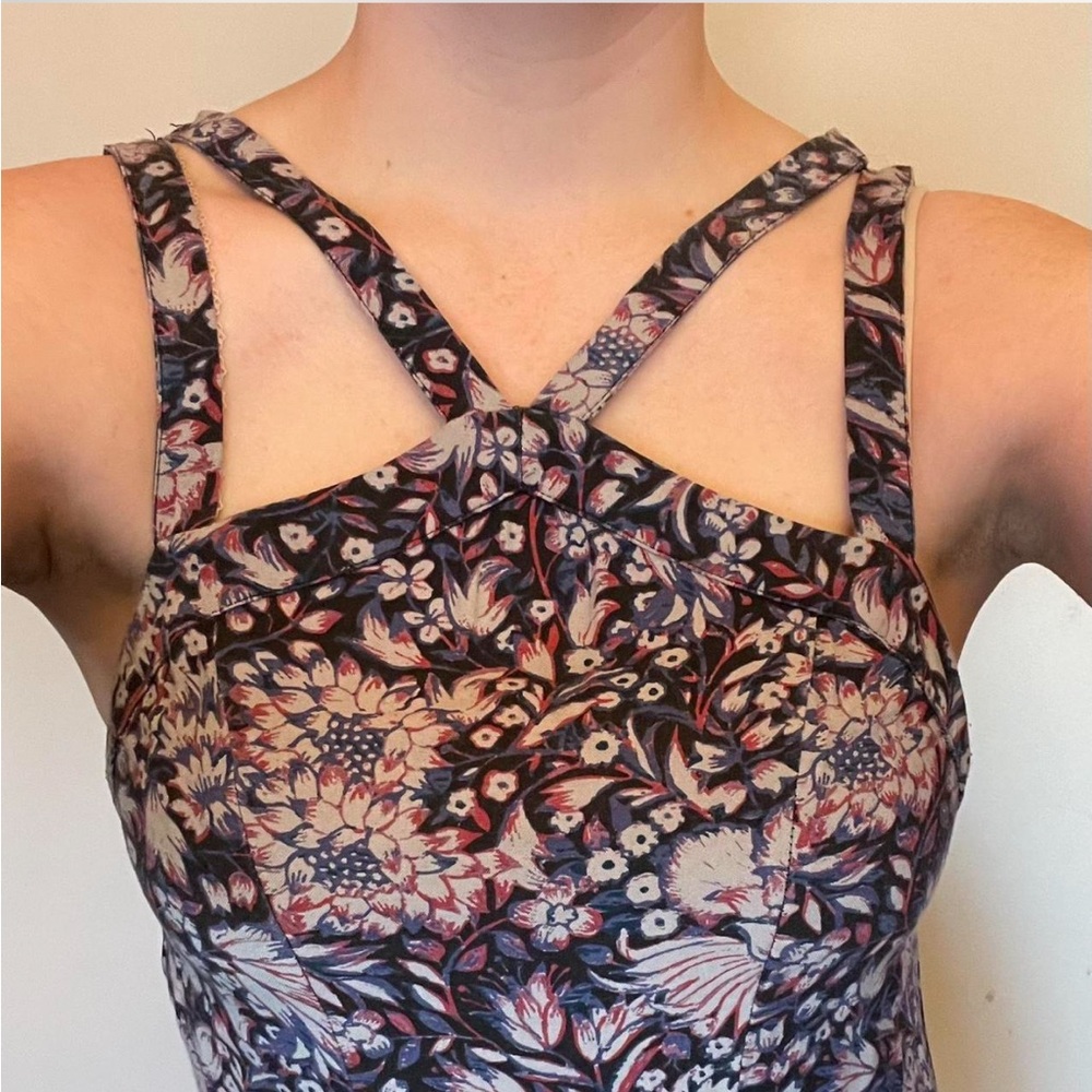 Size 4 Ecoté (Urban Outfitters) flower pattern romper with pockets